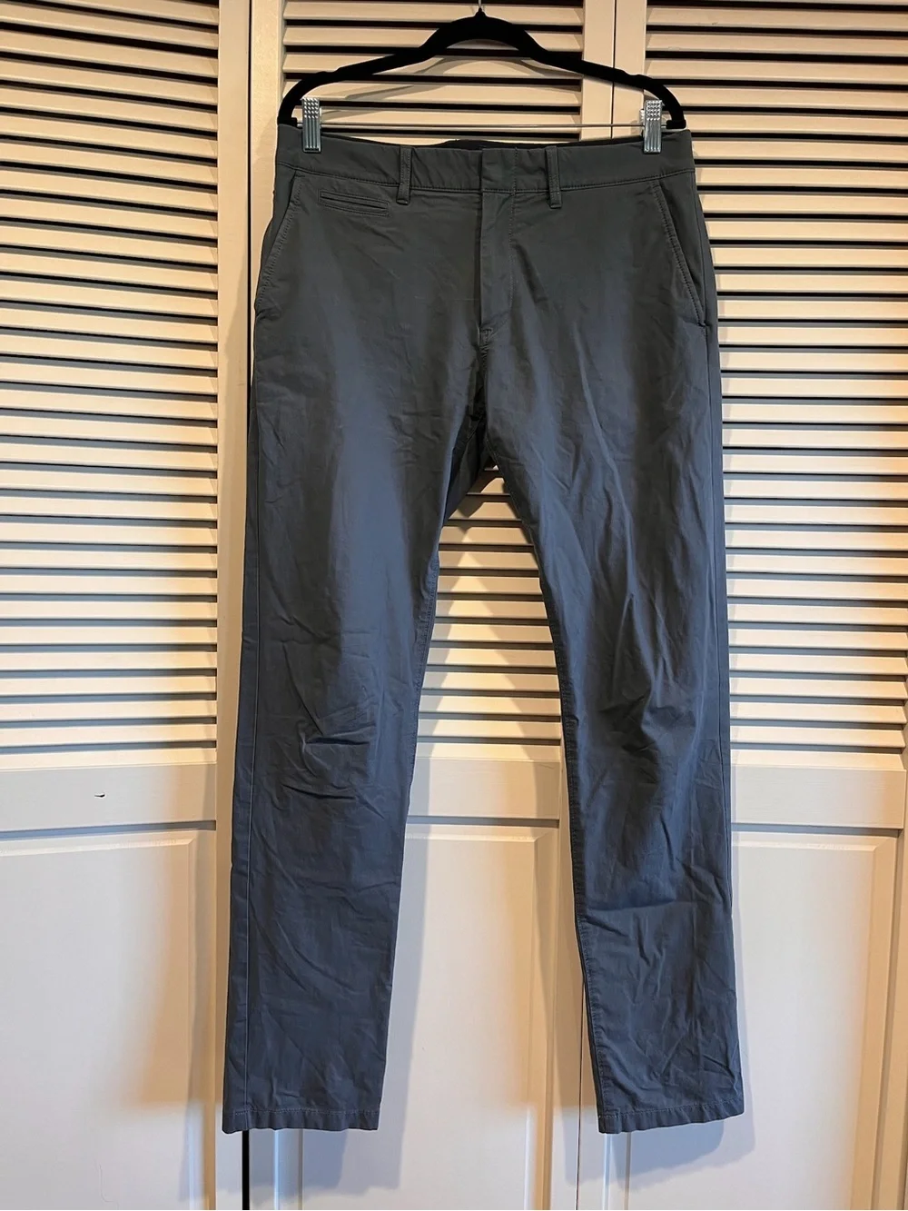 J. Crew Men's Slate Gray Slim Stretch Chinos